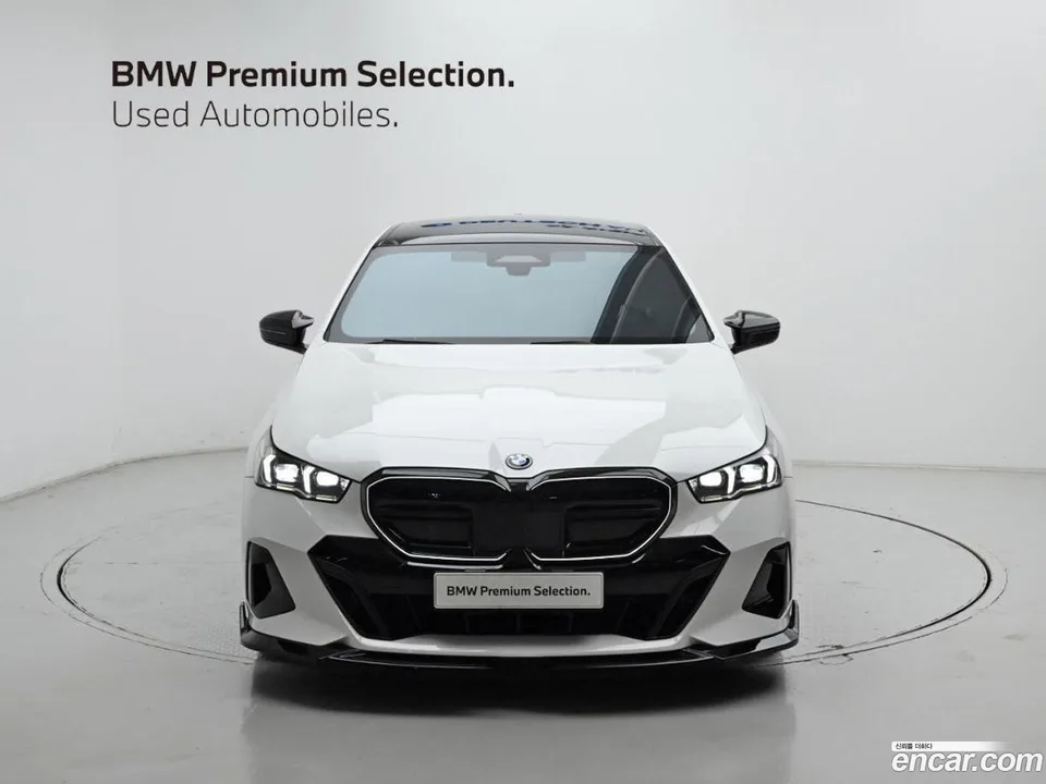 BMW i5 eDrive 40 M 2024 — миниатюра 3