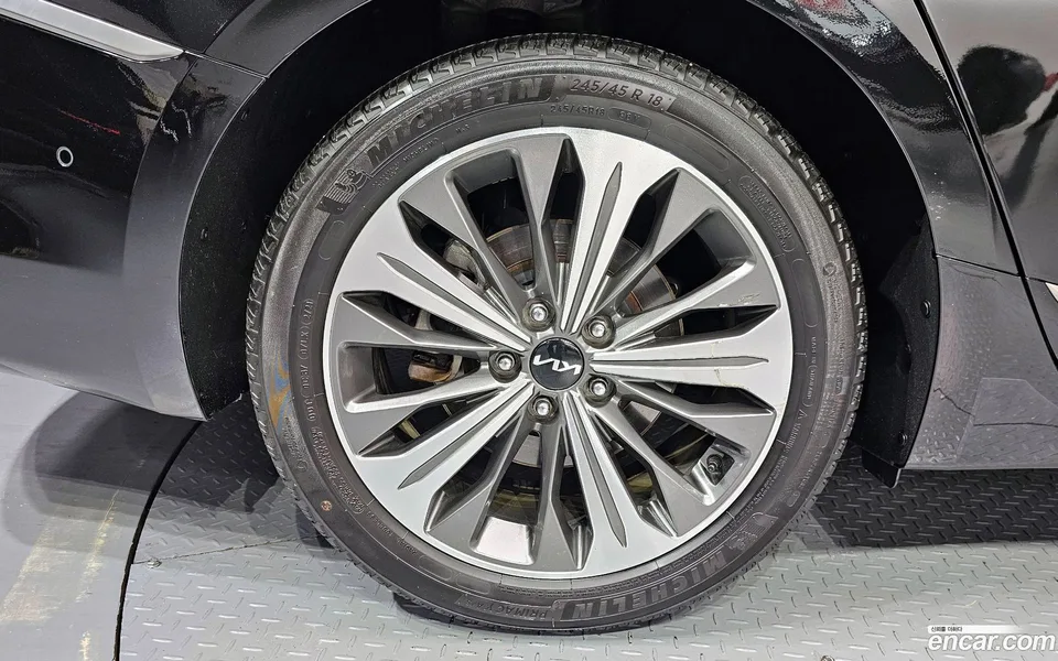 Kia K8 Hybrid 2022 — миниатюра 2