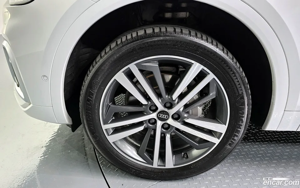 Audi Q5 40 TDI 2023 — миниатюра 5