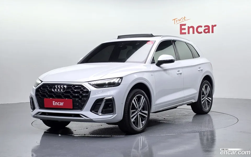 Audi Q5 40 TDI 2023 — фото 1, купить с доставкой в Москву