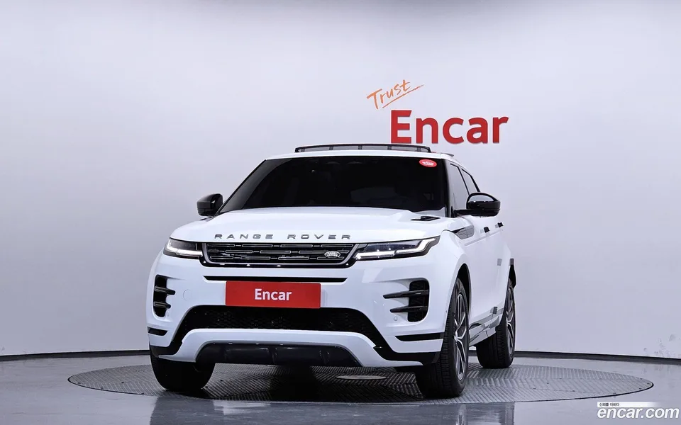 Land Rover Range Rover Evoque P250 SE 2025 — миниатюра 3