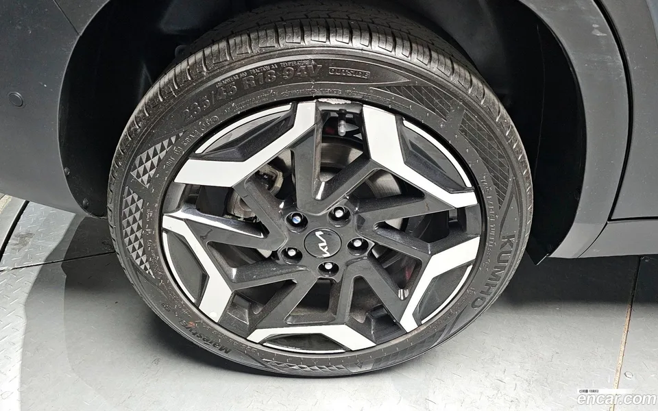 Kia Seltos 1.6 2WD 2024 — миниатюра 5