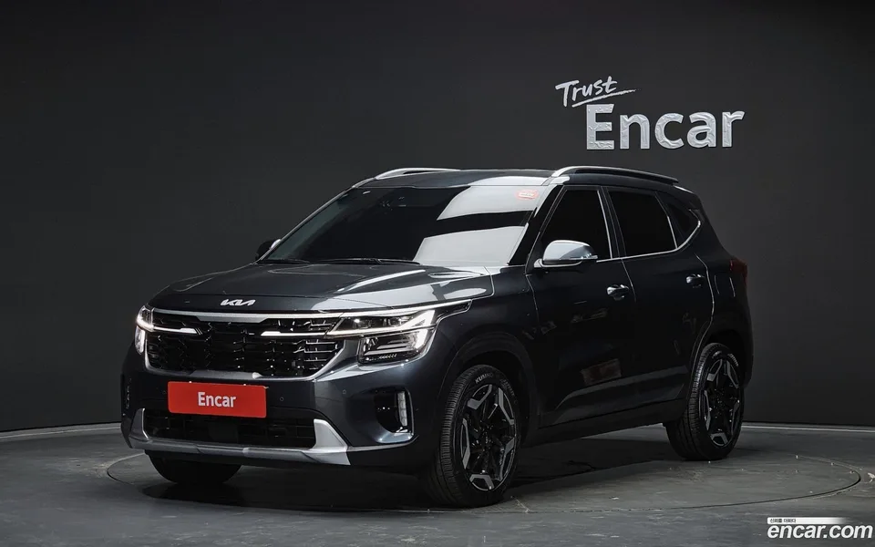 Kia Seltos 1.6 2WD 2024 — фото 1, купить с доставкой в Москву