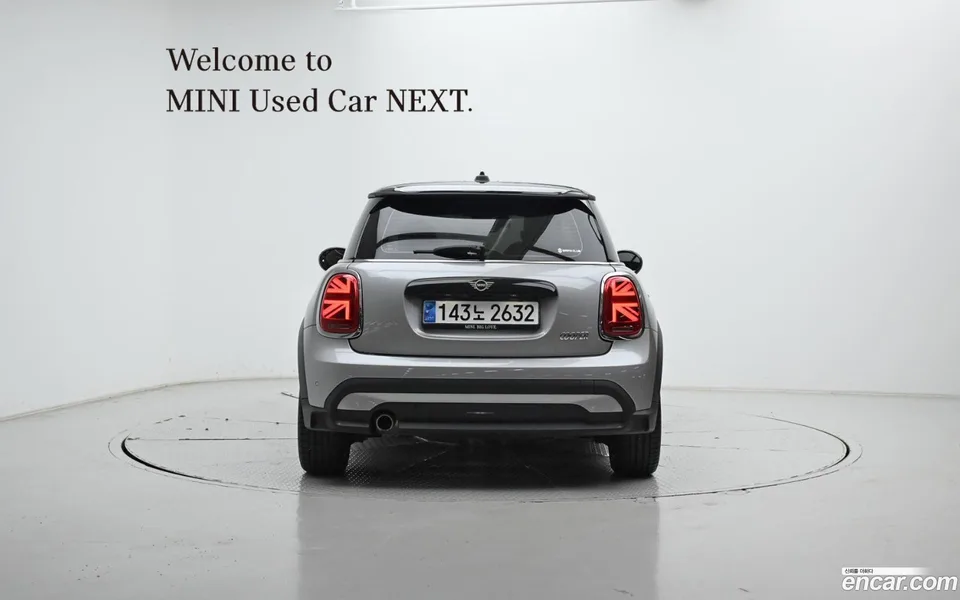 MINI Cooper 2023 — миниатюра 4