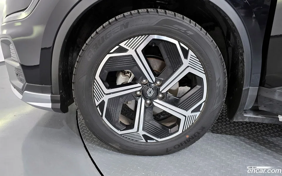 Renault Samsung QM6 2.0 GDe RE 2WD 2024 — миниатюра 2