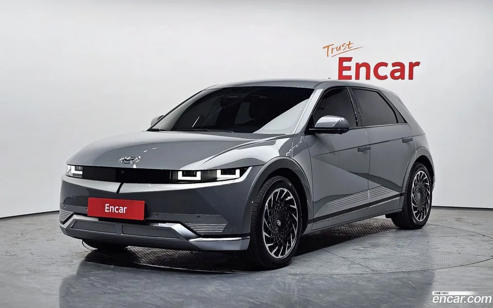 Hyundai Ioniq 5 2022 — фото 1, купить с доставкой в Москву
