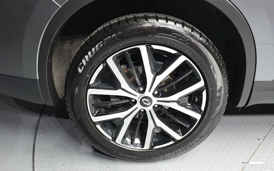Renault Samsung QM6 2.0 GDe RE 2WD 2023 — миниатюра 2