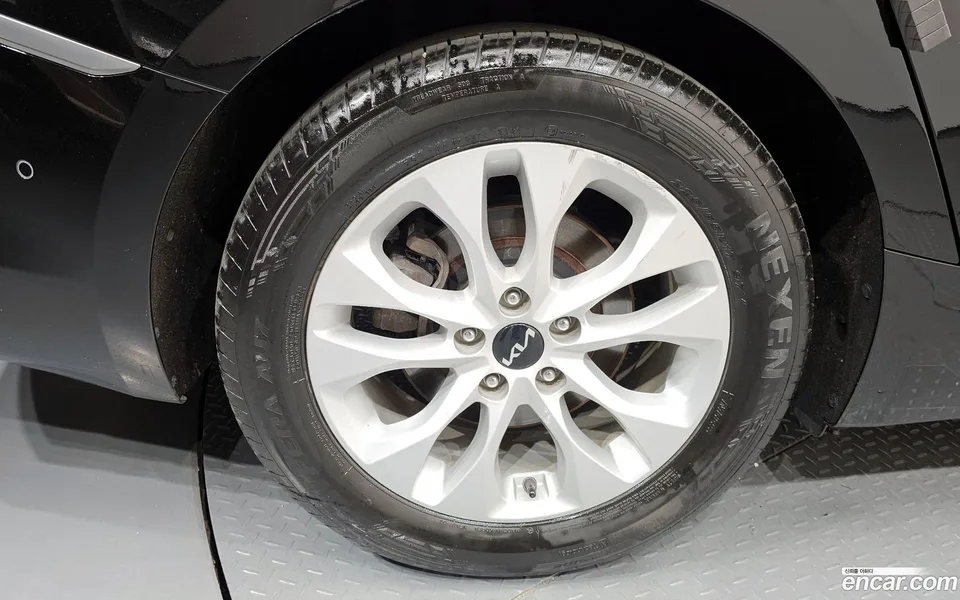 Kia K8 2.5 2WD 2023 — миниатюра 5