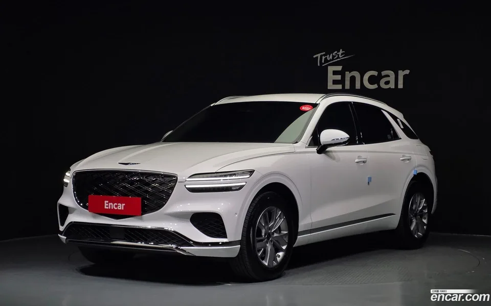 Genesis GV70 2.5T AWD 2025 — фото 1, купить с доставкой в Москву