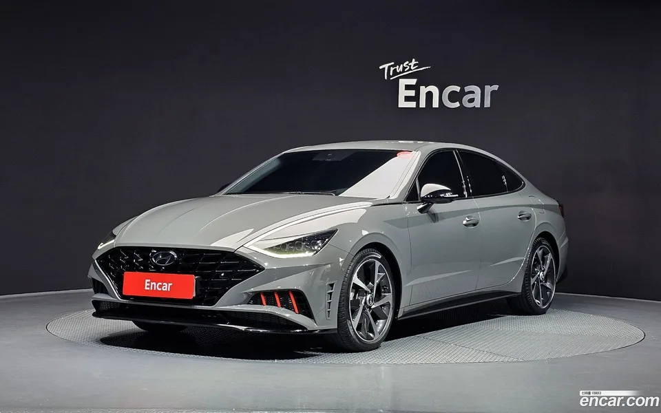 Hyundai Sonata 1.6 2022 — фото 1, купить с доставкой в Москву