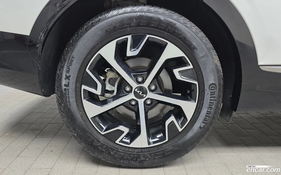 Kia Sportage Hybrid 2WD 2023 — миниатюра 2