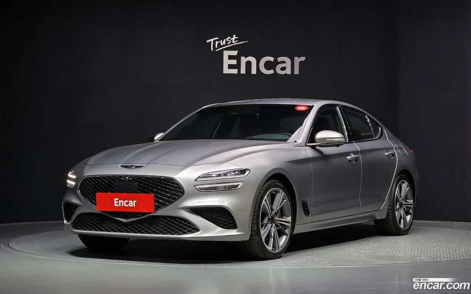 Genesis G70 3.3T 2WD 2025 — фото 1, купить с доставкой в Москву
