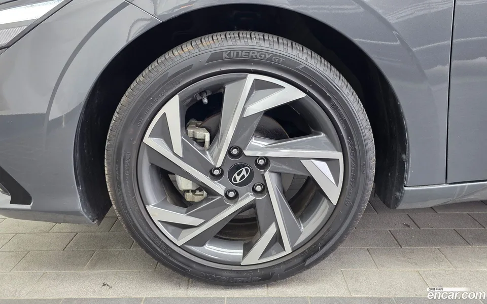 Hyundai Avante CN7 1.6 2023 — thumbnail 2