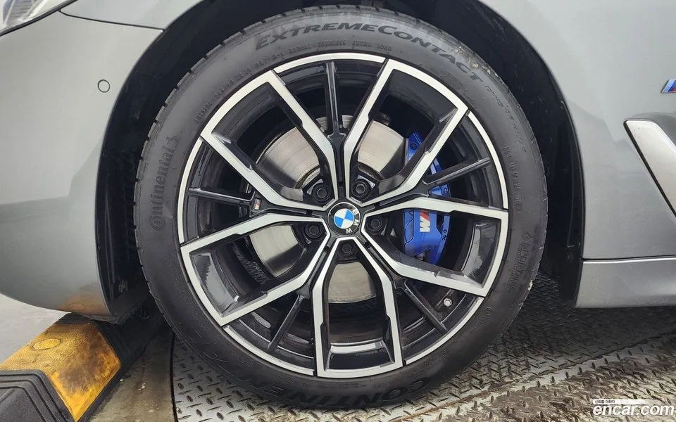BMW 5 Series 530i M 2022 — миниатюра 5