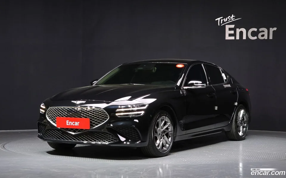Genesis G70 2.0T 4WD 2022 — фото 1, купить с доставкой в Москву