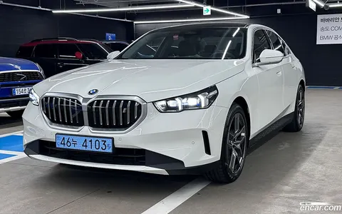 BMW i5 2025 buy in Moscow