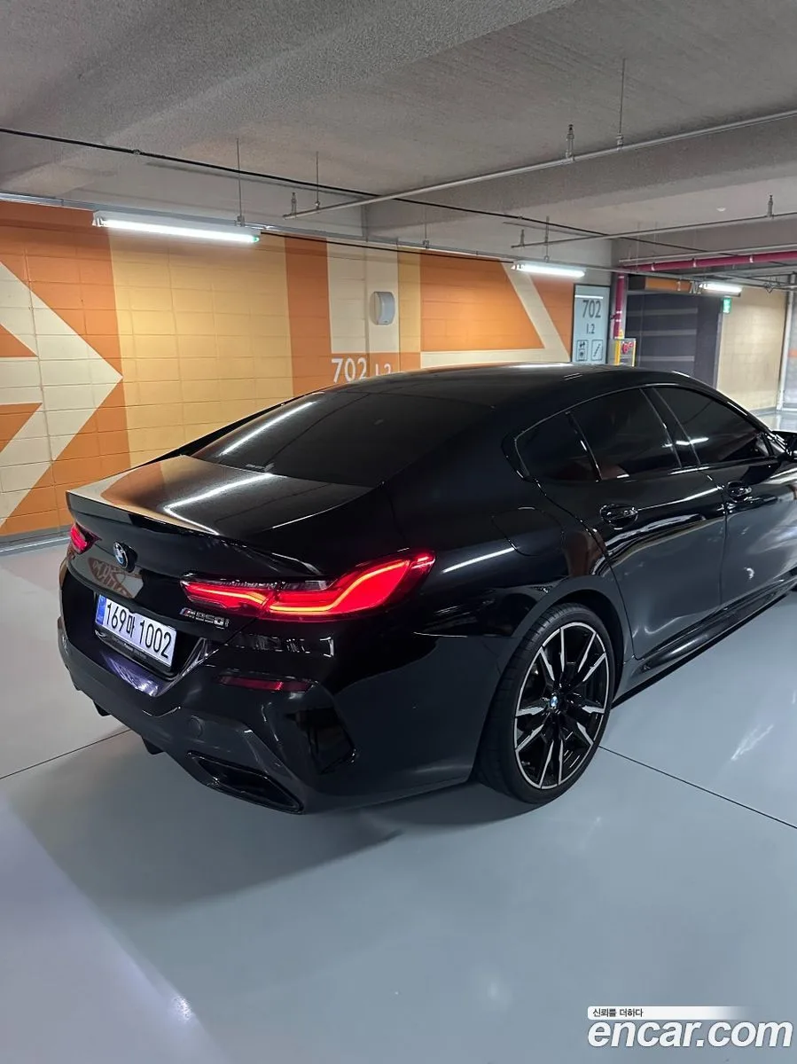 BMW 8 Series M850i xDrive 2025 — миниатюра 4