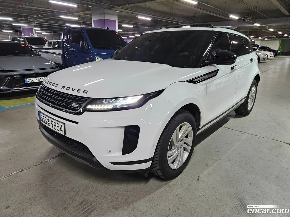 Land Rover Range Rover Evoque P250 S 2024 — фото 1, купить с доставкой в Москву