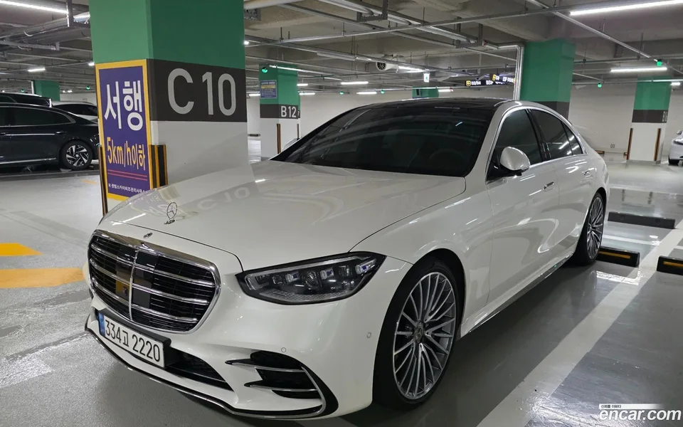 Mercedes-Benz S-Class S400 d 4MATIC 2022 — фото 1, купить с доставкой в Москву