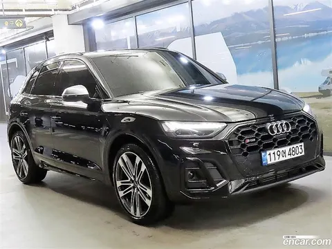 Audi SQ5 2022 купить в Москве