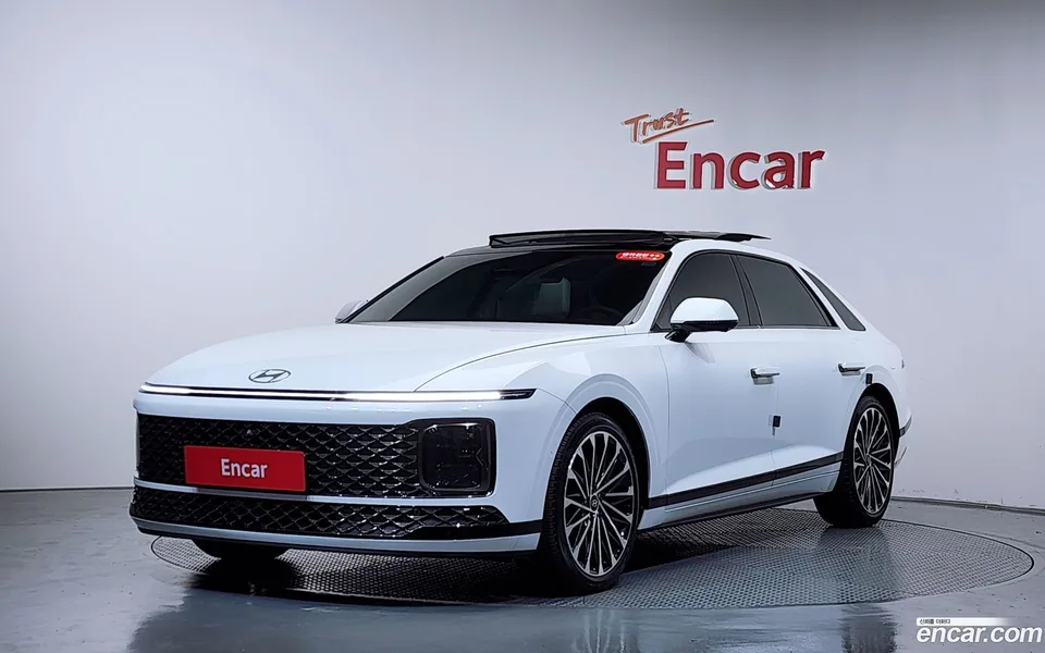 Hyundai Grandeur Hybrid 2023 — фото 1, купить с доставкой в Москву