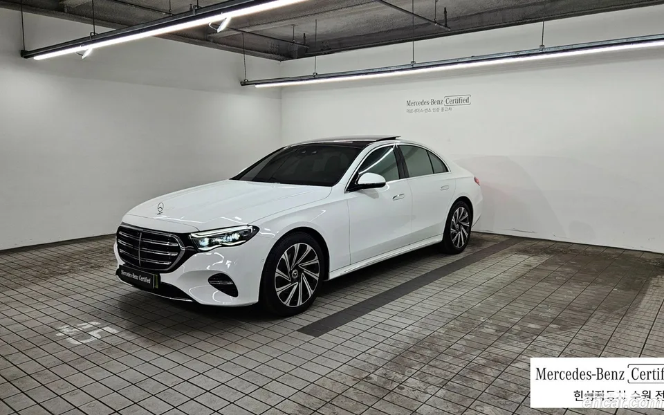 Mercedes-Benz E-Class E300 4MATIC 2024 — фото 1, купить с доставкой в Москву