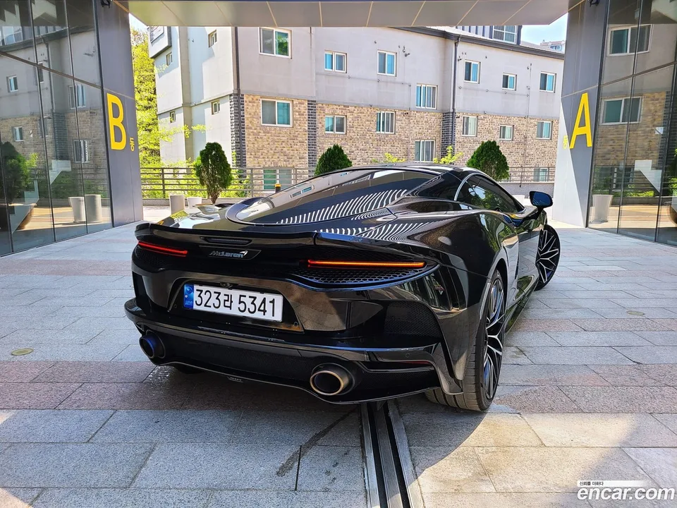 McLaren GT 4.0 2022 — миниатюра 2