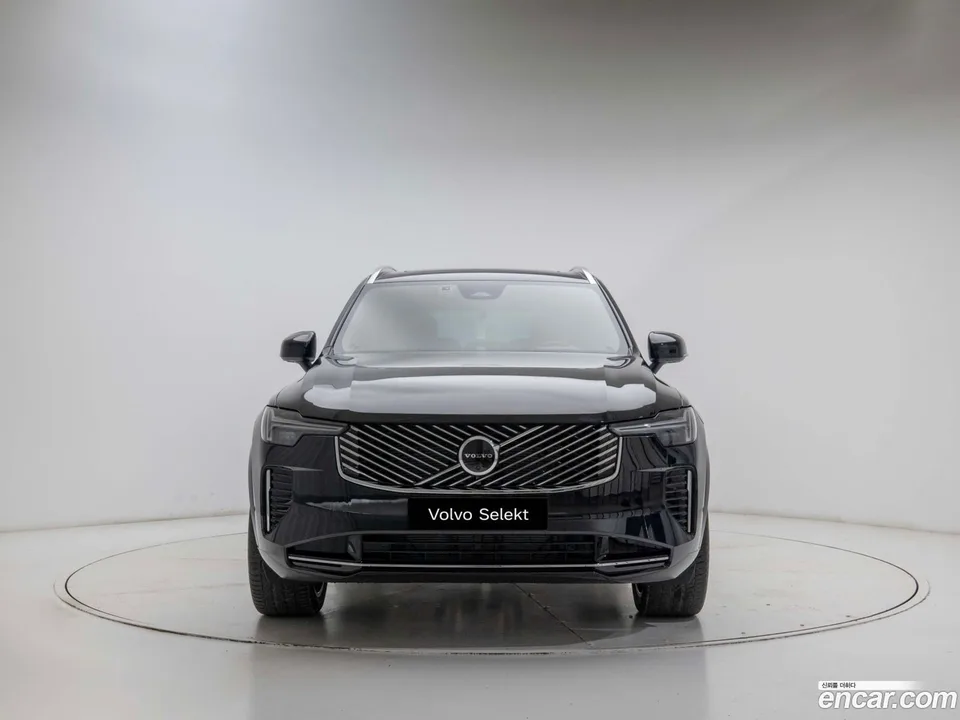 Volvo XC90 B6 2026 — миниатюра 2