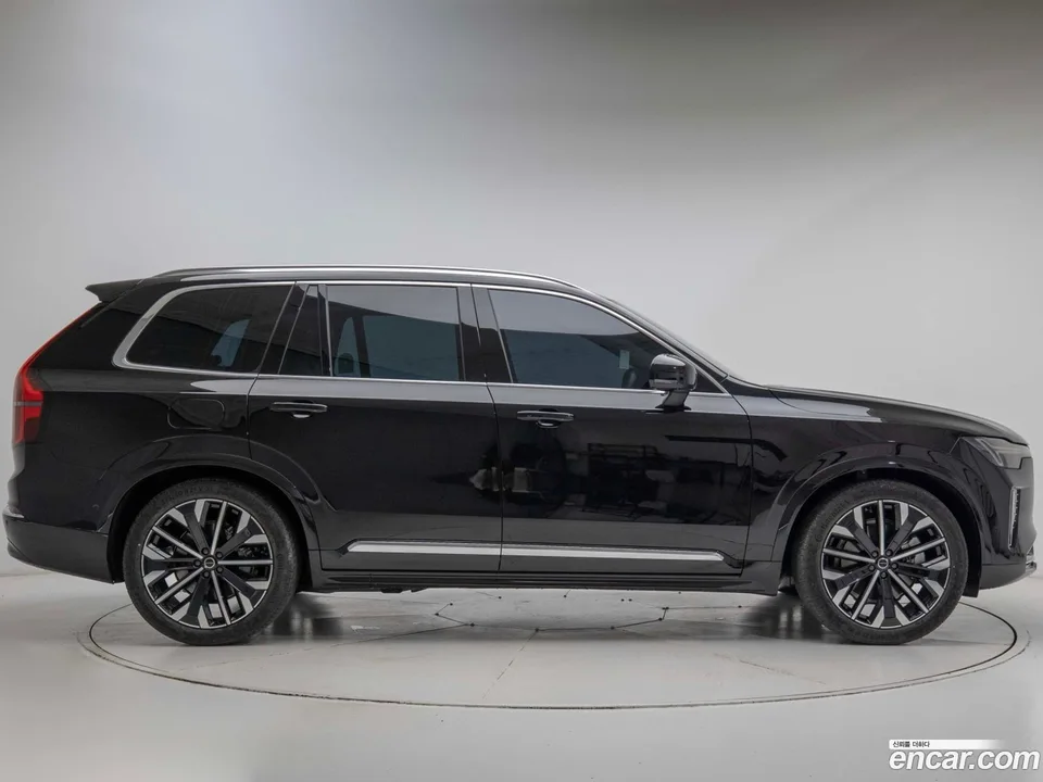 Volvo XC90 B6 2026 — миниатюра 3