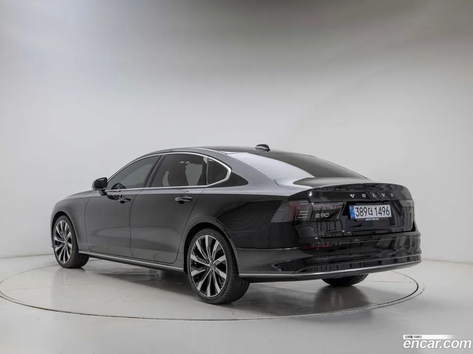 Volvo S90 B5 2026 — миниатюра 4