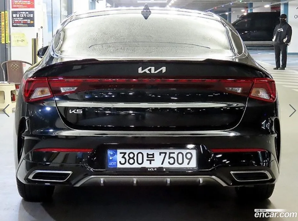 Kia K5 1.6 2023 — миниатюра 2