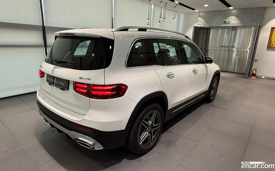 Mercedes-Benz GLB-Class GLB250 4MATIC 2025 — миниатюра 3