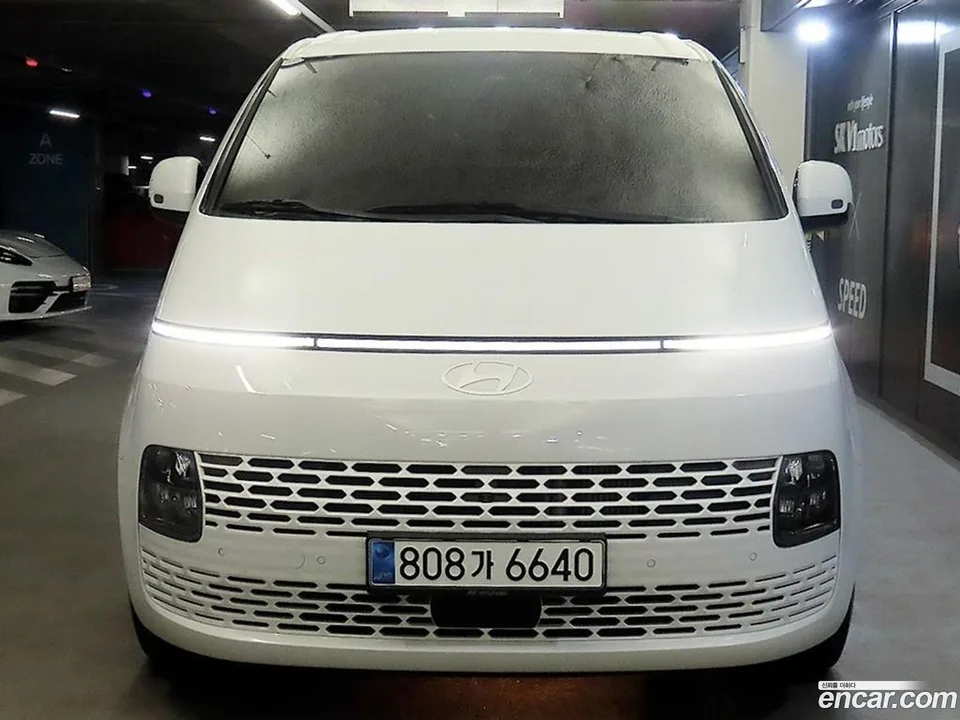 Hyundai Staria 5 2025 — миниатюра 3