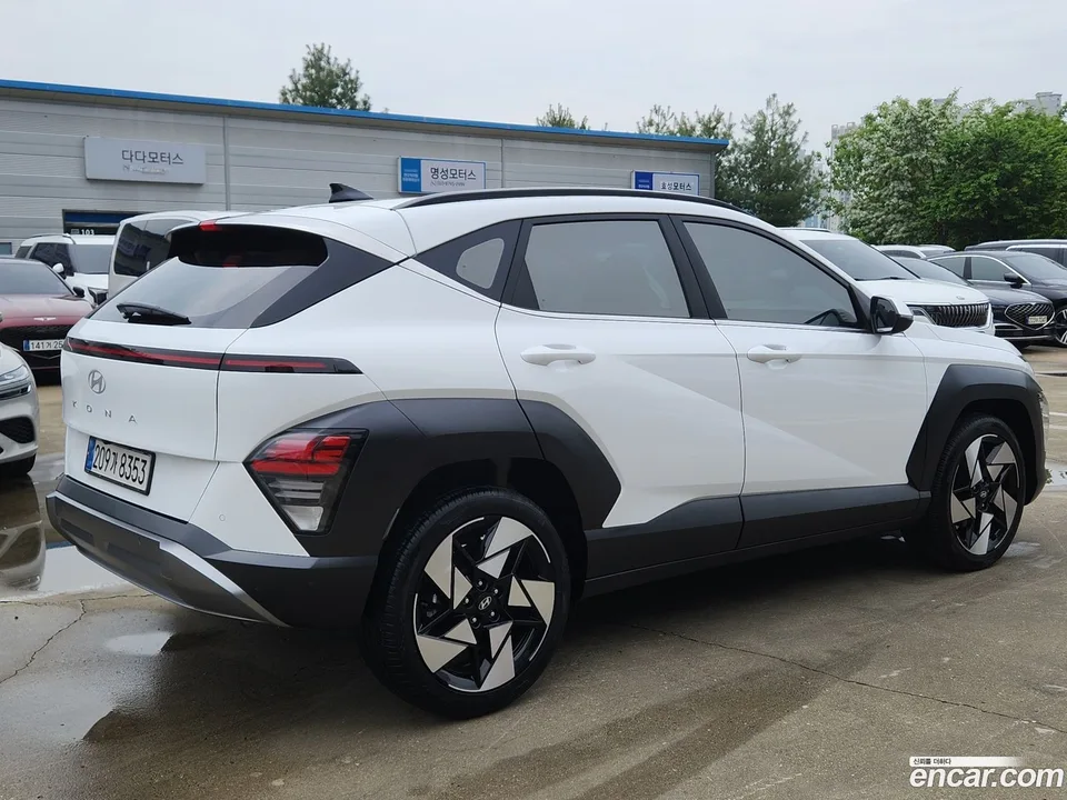 Hyundai Kona 1.6 2WD 2024 — миниатюра 2