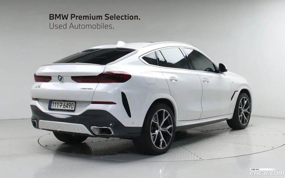 BMW X6 xDrive40i M 2023 — миниатюра 2