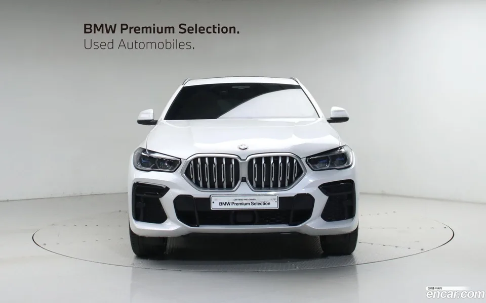 BMW X6 xDrive40i M 2023 — миниатюра 3