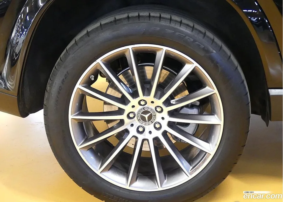 Mercedes-Benz GLE-Class GLE450 4MATIC 2025 — миниатюра 2