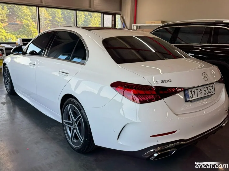 Mercedes-Benz C-Class C200 AMG Line 2026 — миниатюра 2