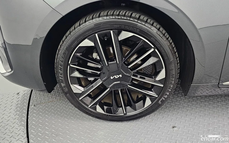 Kia K8 Hybrid 2025 — миниатюра 2