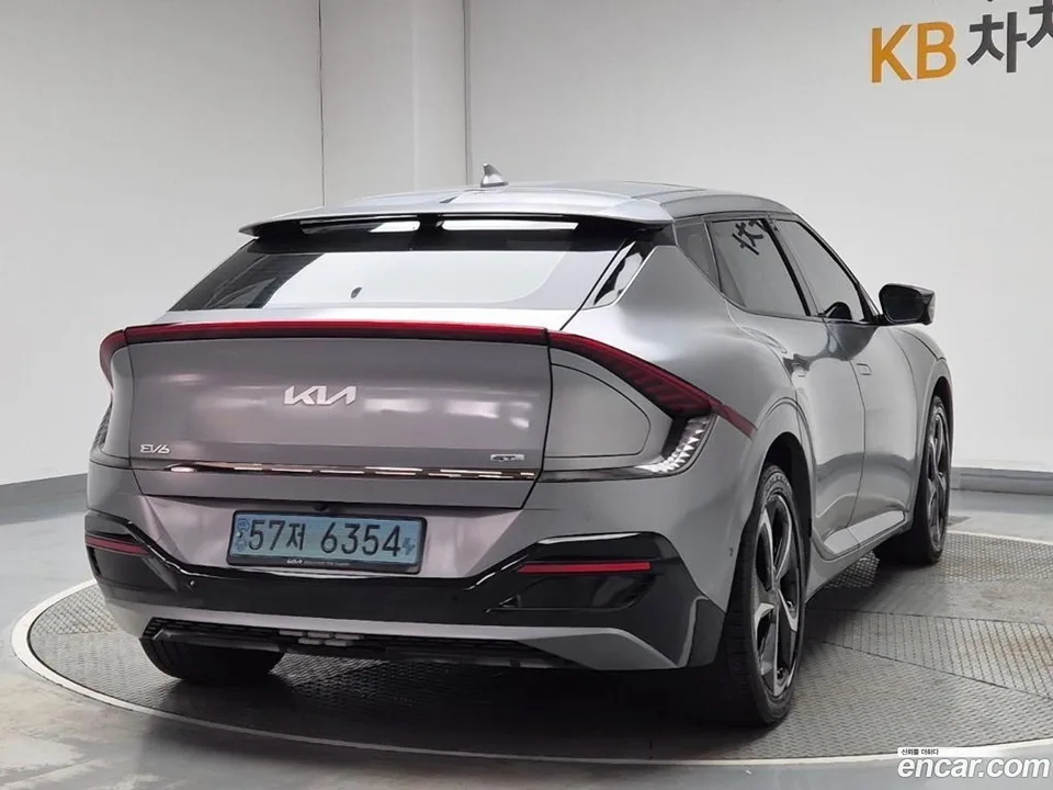 Kia EV6 4WD 2022 — миниатюра 3