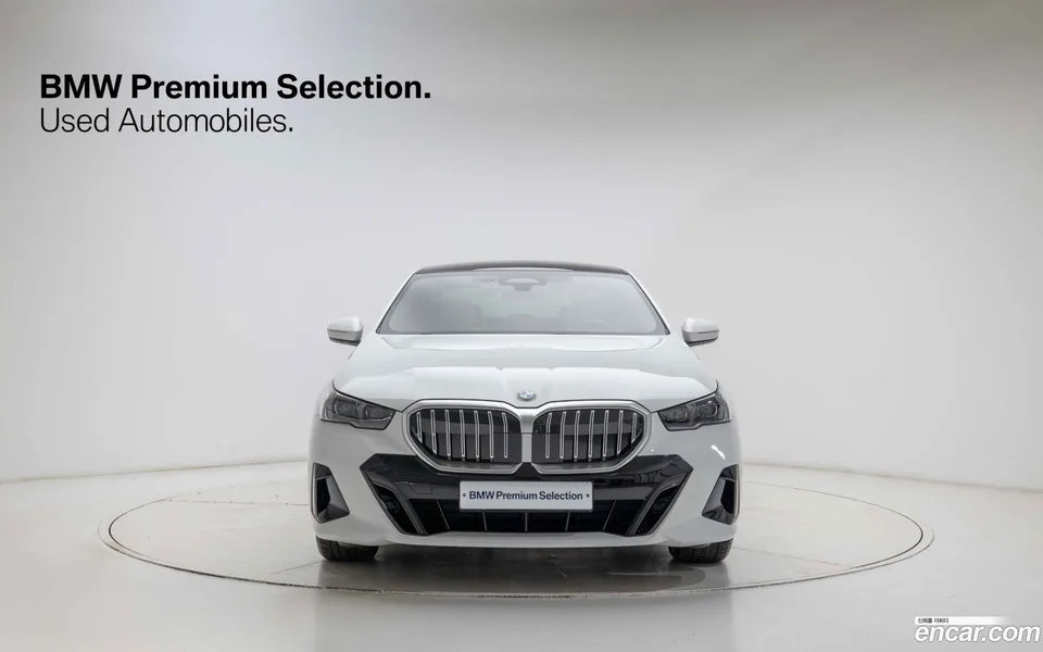 BMW 5 Series 520i M 2025 — миниатюра 3