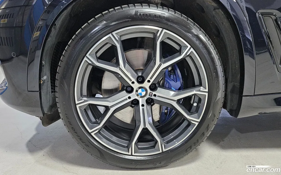 BMW X5 xDrive 30d M 2022 — миниатюра 5