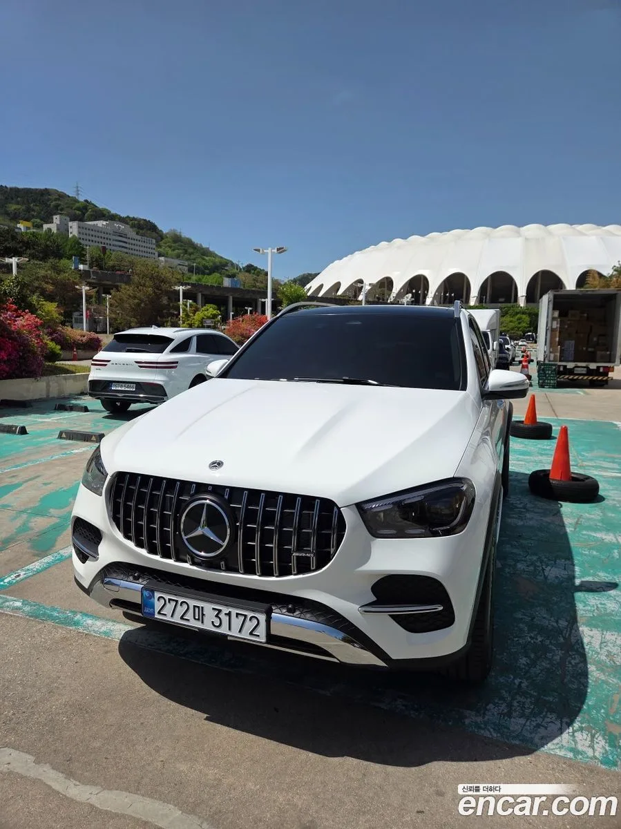 Mercedes-Benz GLE-Class 2026