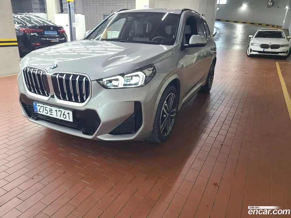 BMW X1 xDrive 20i M 2025 — фото 1, купить с доставкой в Москву