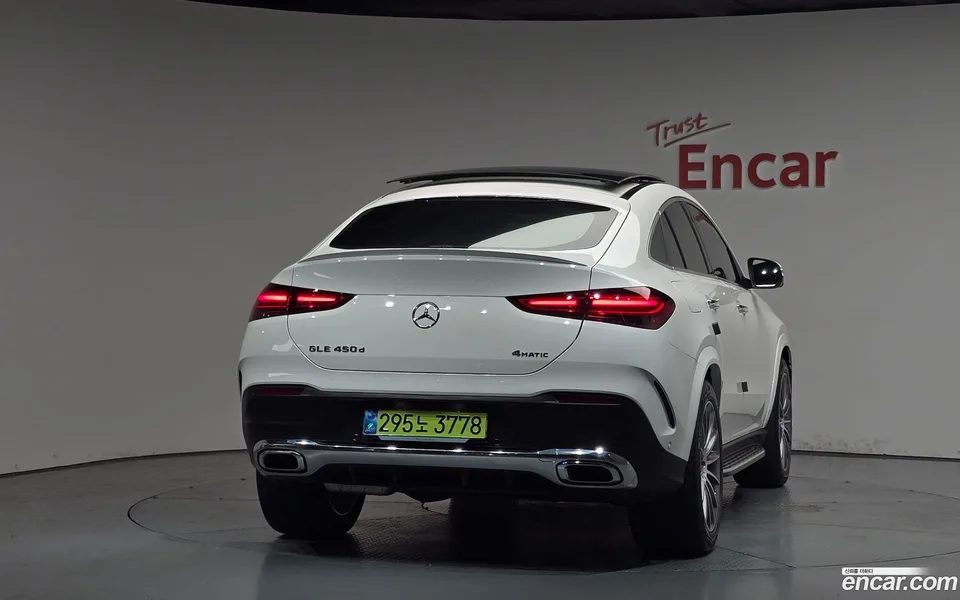 Mercedes-Benz GLE-Class GLE450d 4MATIC 2025 — миниатюра 4