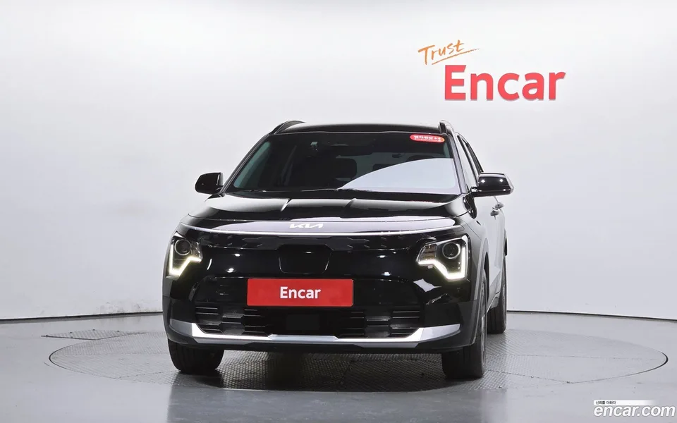 Kia Niro EV 2023 — миниатюра 3