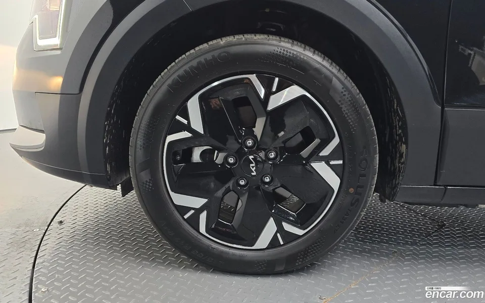 Kia Niro EV 2023 — миниатюра 5