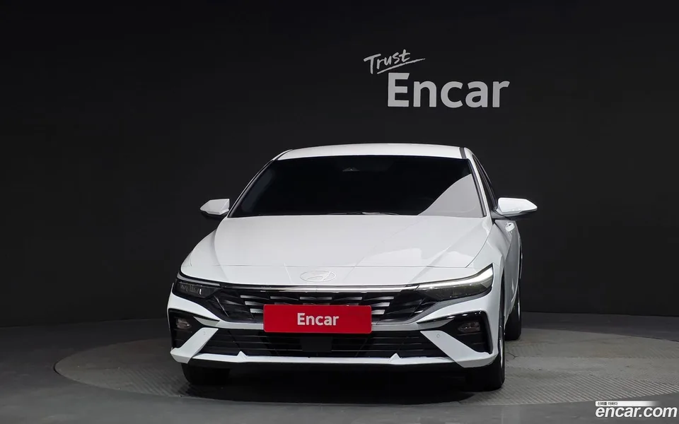 Hyundai Avante CN7 1.6 2026 — thumbnail 3