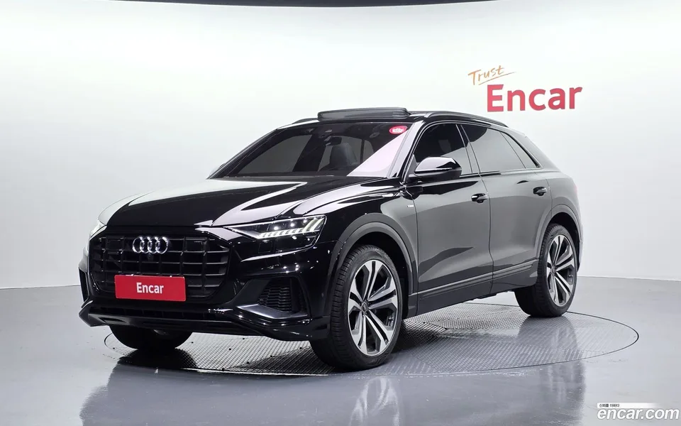 Audi Q8 (4M) 55 TFSI 2023 — фото 1, купить с доставкой в Москву