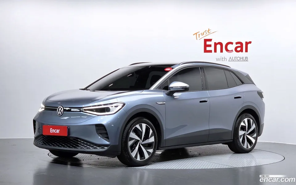 Volkswagen ID.4 2023 — фото 1, купить с доставкой в Москву